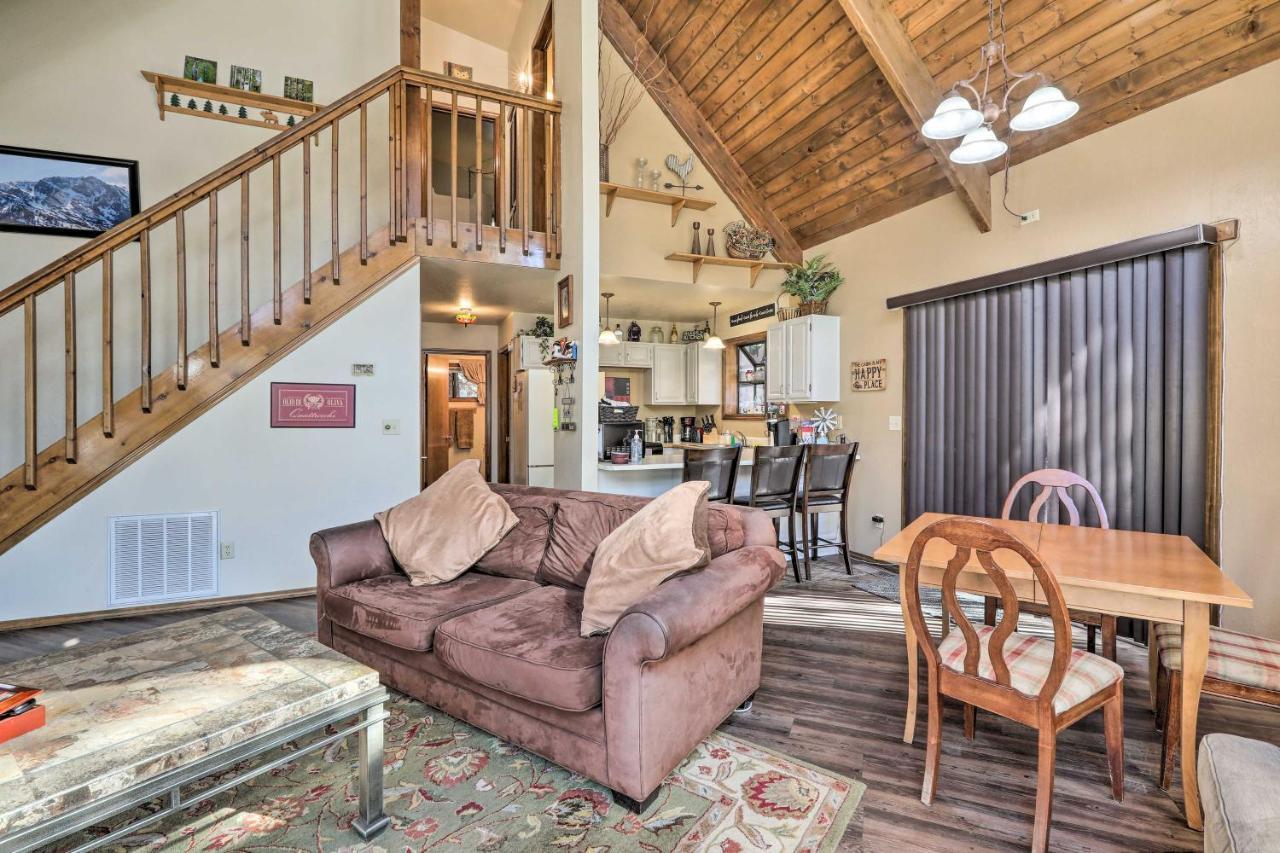 Munds Park Cabin With Fire Pit And Wraparound Porch! Luaran gambar
