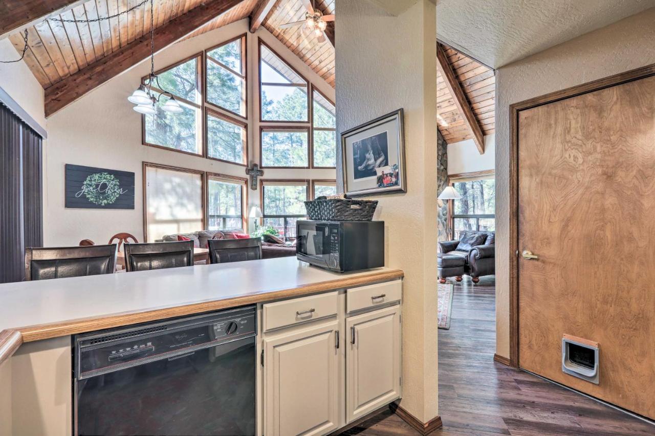 Munds Park Cabin With Fire Pit And Wraparound Porch! Luaran gambar